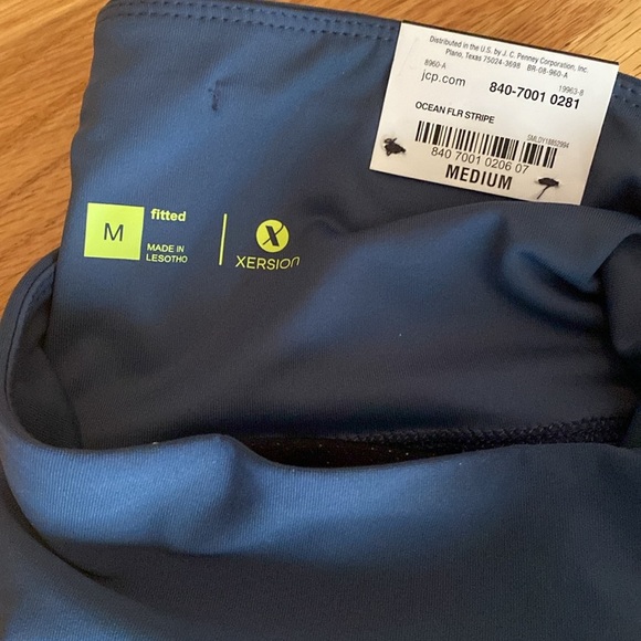 Navy and White Striped Leggings - Picture 2 of 2